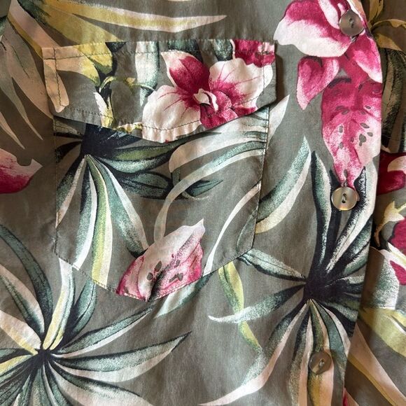 Anna and Frank Tropical Floral Button Down Silk Shirt Size Medium - Picture 9 of 9